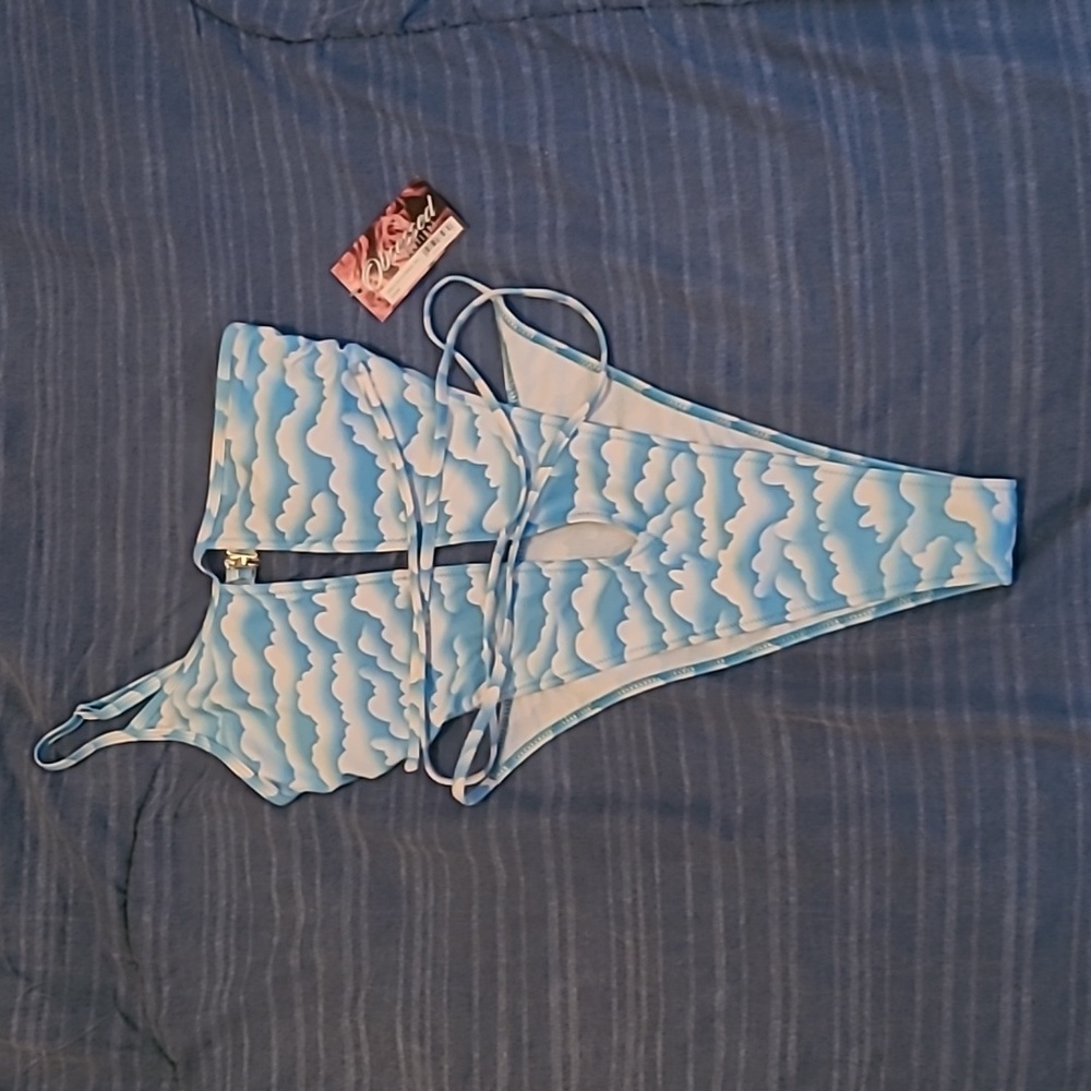 1 piece blue swimsuit